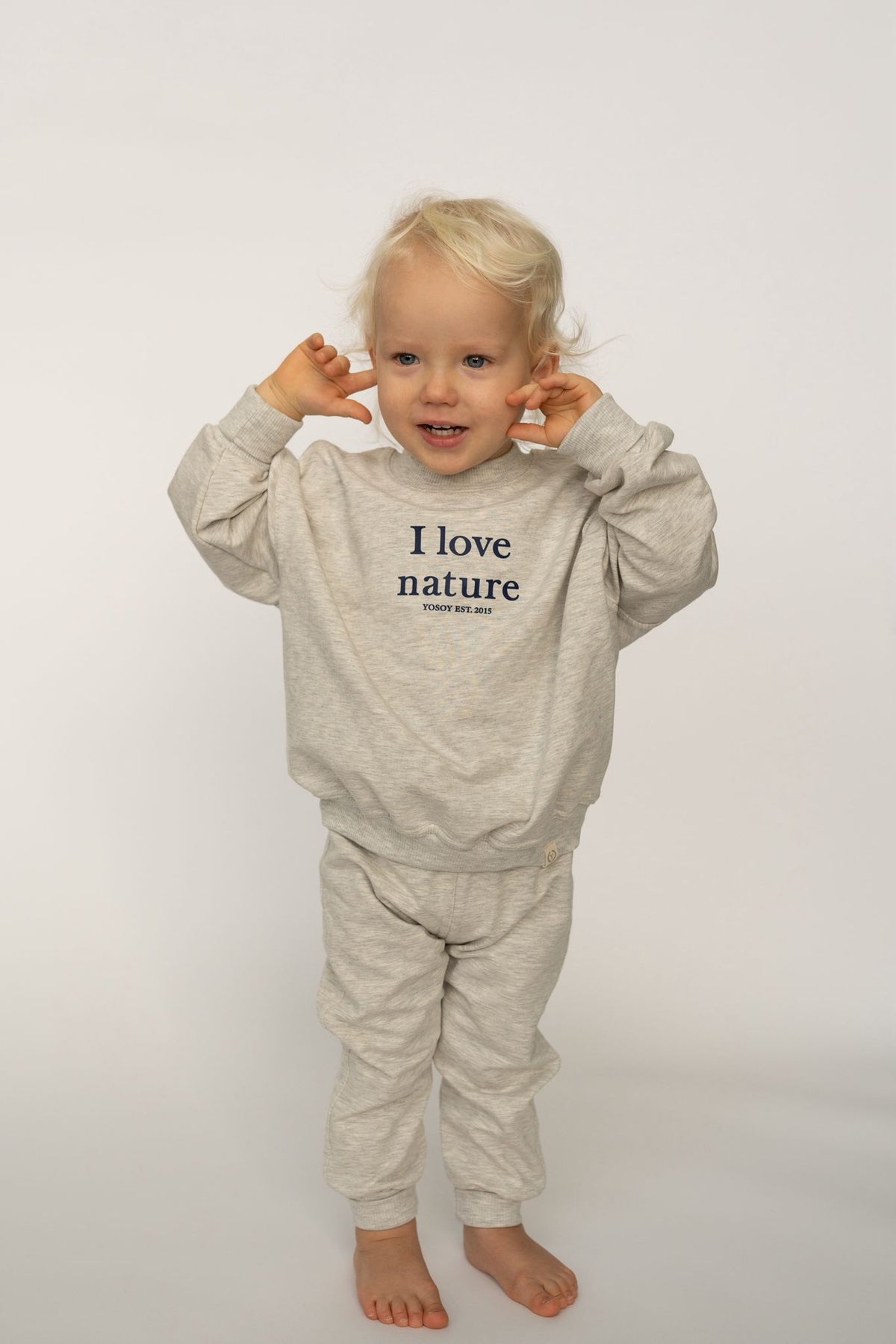 Dres dziecięcy I LOVE NATURE YOSOY komplet bluza i spodnie na dziecku sesja zdjeciowa