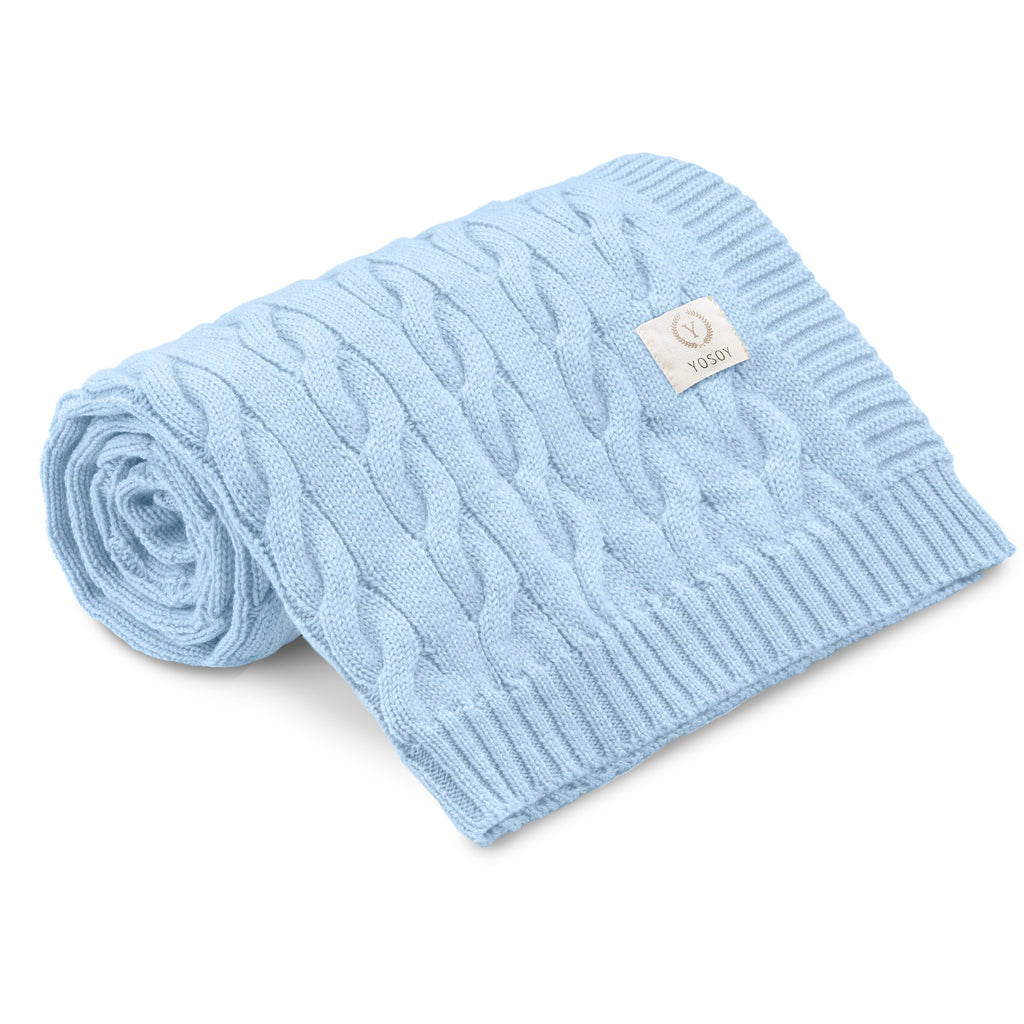Koc z wełny merino Warkocz YOSOY w kolorze błękitnym – 100% wełna merino, hipoalergiczny, dziany warkoczowy splot